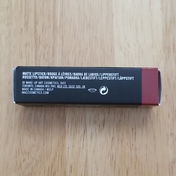 MAC Matte Lipstick in Marrakesh - Picture 4 of 6